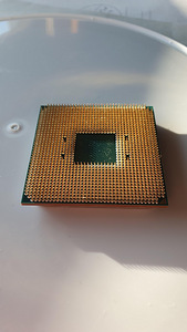AMD Ryzen 7 3800x (2 фото из 3)