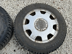 15" 5x112 audi valuveljed naastrehvidega (3 foto / 10)