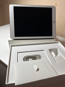 iPad Air 2 Wi-Fi 16GB Gold (4 foto / 4)