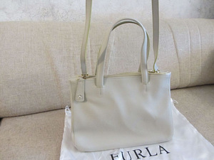 Uus FURLA kott (5 foto / 5)
