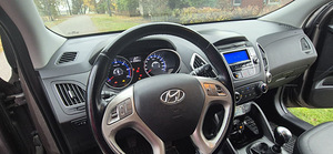 Hyundai ix35 (7 foto / 7)