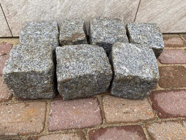 Kiibistatud graniitkivi (foto #2)