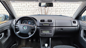 Skoda Fabia 1,4 2008 (9 foto / 11)