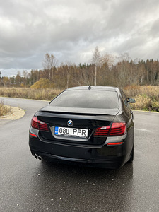BMW 520d 2014XD (2 foto / 15)