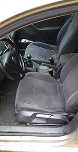 Volkswagen jetta VARUOSADEKS (7 foto / 8)