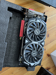 GeForce GTX 1070 Armor 8G OC (2 foto / 2)