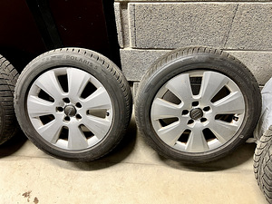 Audi 17 originaal veljed koos lammel rehvidega 5tk (2 foto / 6)