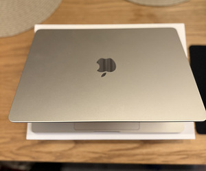 Macbook air m3 13" starlight, uueväärne, garantii (1 foto / 6)