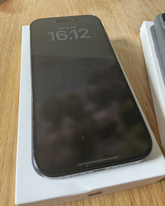 iPhone 16 pro 128gb, гарантия (3 фото из 4)