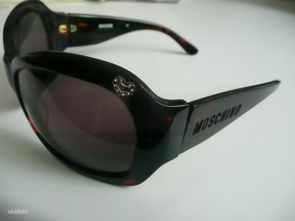 Солнцезащитные очки москино (фото #6)