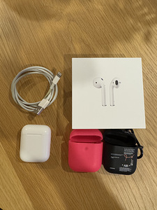 Apple AirPods 2.gen originaal vähekasutatud kõrvaklapid (1 foto / 4)