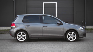 Volkswagen Golf (5 foto / 15)