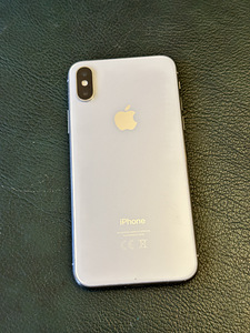 iPhone X, 256GB (5 фото из 5)