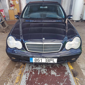 Mercedes-benz c 220 cdi (1 foto / 5)