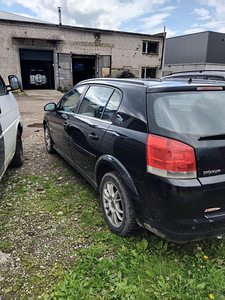 Opel insignum (3 foto / 5)