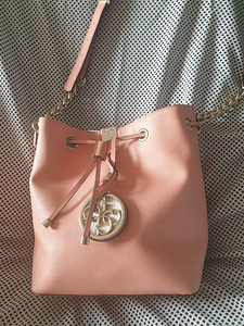 Guess сумка оригинал (1 фото из 1)