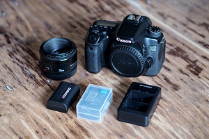 Canon EOS 70D + Canon 50mm f/1.8 (2 foto / 4)