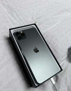 iPhone 11 Pro Max 256 (2 фото из 3)