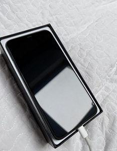 iPhone 11 Pro Max 256 (3 фото из 3)
