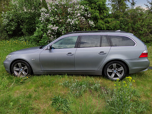 BMW 525D 2.5 R6 130kW (10 foto / 15)