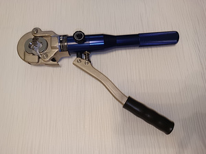 Alupex hüdraulilised presstangid (1 foto / 4)