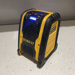 Kõlar dewalt dce 006 (1 foto / 1)