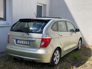 HONDA FR-V (4 foto / 6)