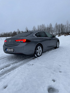 Opel Insignia Grand Sport (5 foto / 15)