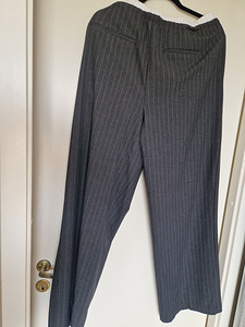 LC Waikiki püksid, s.44 (2 foto / 3)