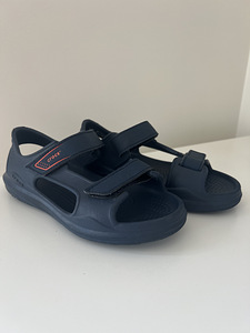 Сандали Crocs (29 размер) (1 фото из 1)