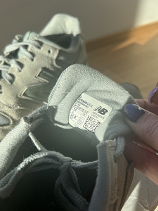 Tossud New Balance (41,5) (4 foto / 4)