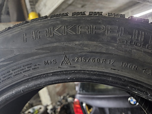 Шины 215/60R17 Continental MS (3 фото из 3)