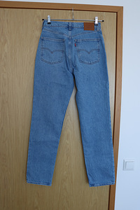 Uued Levi's® naiste teksad. (4 foto / 5)
