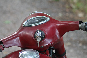 Jawa 250/559 1970 (4 foto / 4)