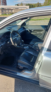 Volvo s80 2.4d (2 фото из 9)