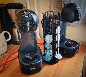 Delonghi Dolce Gusto kapselkohvimasin (2 foto / 2)