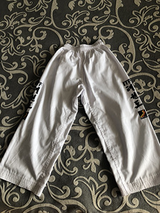Yes-bok Taekwon-Do klassidele, suurus A1 (3 foto / 3)