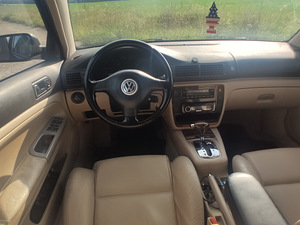 Volkswagen Passat 1.9 TDI 85kw 2000 (5 foto / 7)