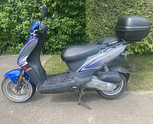 Roller Kymco Agility 50, mopeed (2 foto / 4)