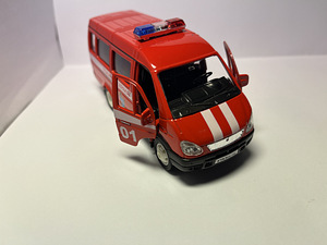 1/43 (3 foto / 4)