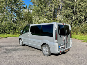 Renault Trafic 1.9 74kW 9 kohta (10 foto / 13)