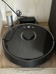 Robottolmuimeja XIAOMI Mi Roborock S5 black (2 foto / 9)