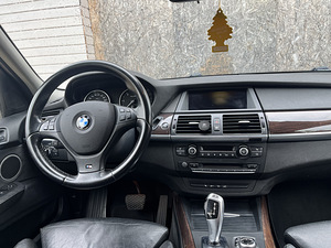 BMW X5 E70 40D individual (11 фото из 11)