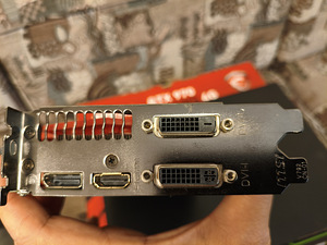 MSI GTX970 Gaming 4G (7 foto / 9)