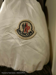 Uus sulejope Moncler replica (3 foto / 6)