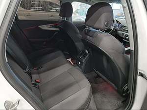 Audi A4 B9 sportsisu komplekt (4 foto / 4)