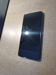 Samsung Galaxy S21 128Gb (4 foto / 5)