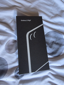 Samsung Z Flip 7 Blue Shadow (1 foto / 2)