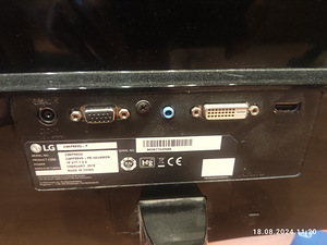 Arvutikomplekt ja monitoor (7 foto / 7)