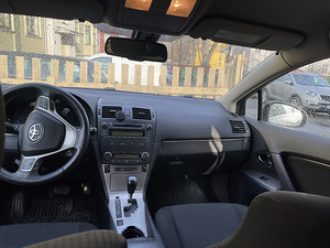 Toyota Avensis 2010a 2.0 112kW bensiin automaat (6 foto / 6)